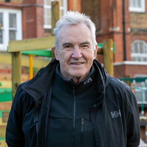 A picture of Larry Lamb